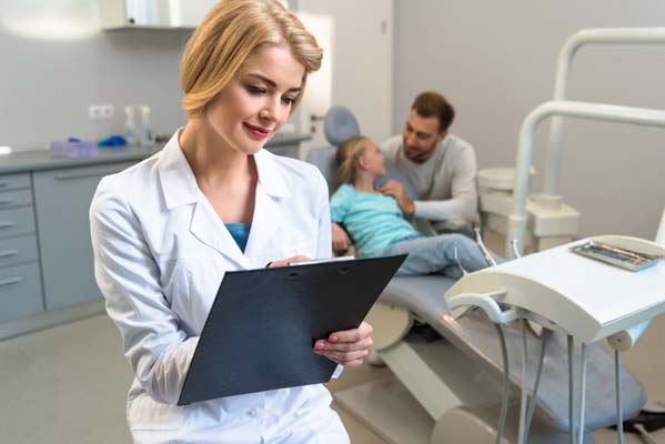 How Can I Find The Right Family Dentist Near Me?